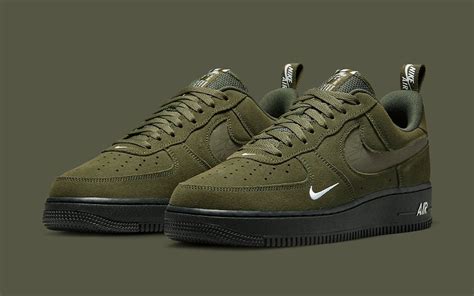 suede nike air force 1